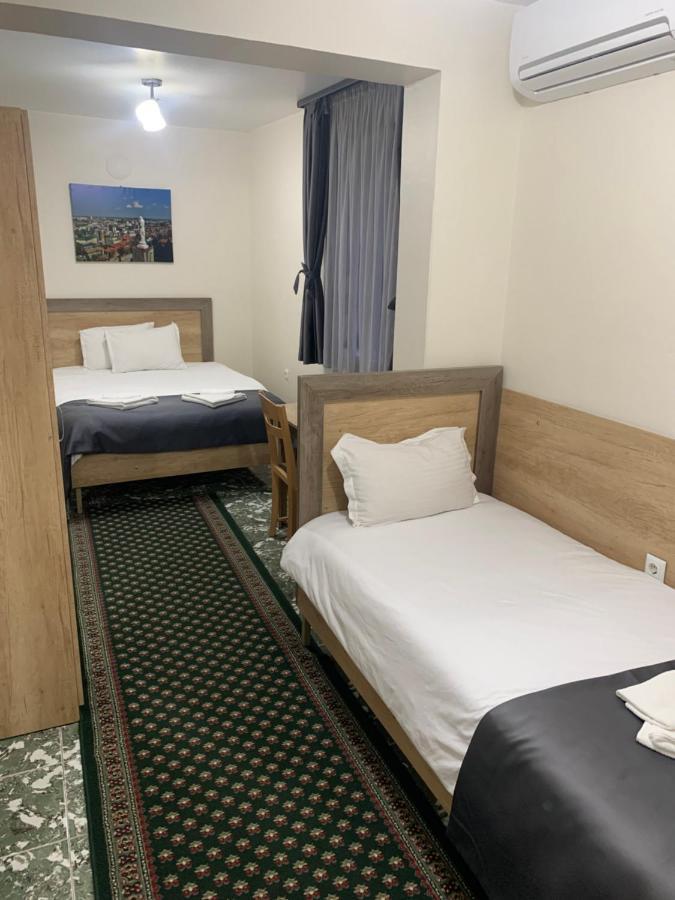 חאסקובו Hotel Oazis מראה חיצוני תמונה
